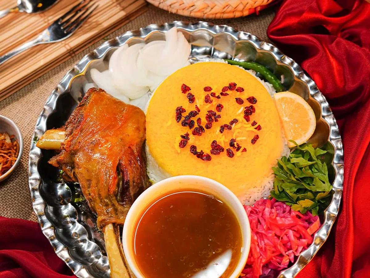 Special lamb shank with rice